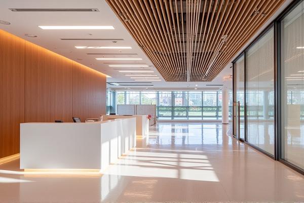 石家庄牙医先生口腔医院杨辉平医生：10年匠心守护患者笑容