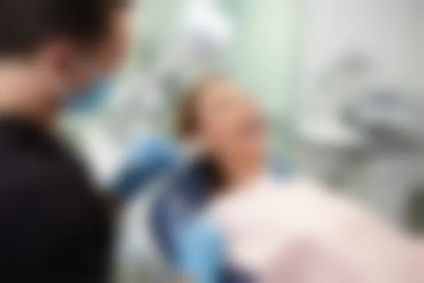 根管治疗手术通常需要多长时间？了解根管治疗的手术时长与影响因素