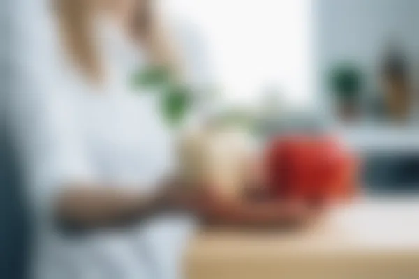 大理美伢口腔诊所为您的孩子提供窝沟封闭服务，助力健康美丽的笑容！现仅需600元起，原价800元起。