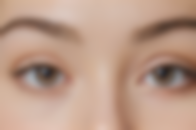 沈阳咖雅医疗美容诊所自体脂肪垫下巴的原价为6800元起，现在优惠仅需4800元起，优异机会，速速促销！