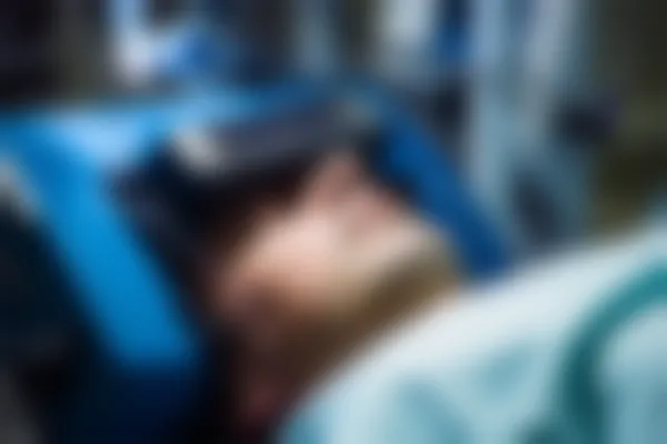 柳州美丽焦点医疗美容门诊部双眼皮手术现价仅需2500元起，原价3000元起，限时优惠，抓住机会，开启你的美丽蜕变之旅！