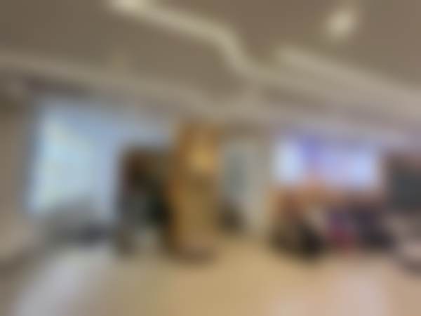 {上海中瑞迈维口腔门诊部(虹口店)