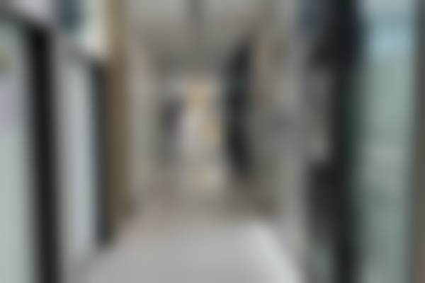 {上海华齿国定口腔门诊部