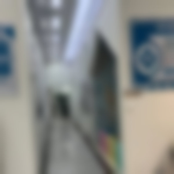 赤峰西诺口腔门诊部走廊